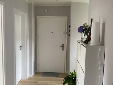 Wohnung zur Miete 1.155 € 3 Zimmer 76 m² Geschoss 1/2 frei ab 01.09.2025 Pinneberg 25421