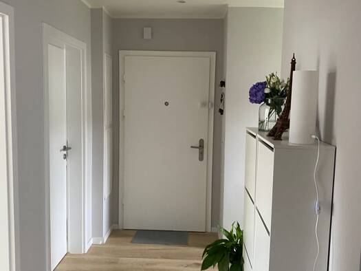 Wohnung zur Miete 1.155 € 3 Zimmer 76 m² Geschoss 1/2 frei ab 01.09.2025 Pinneberg 25421
