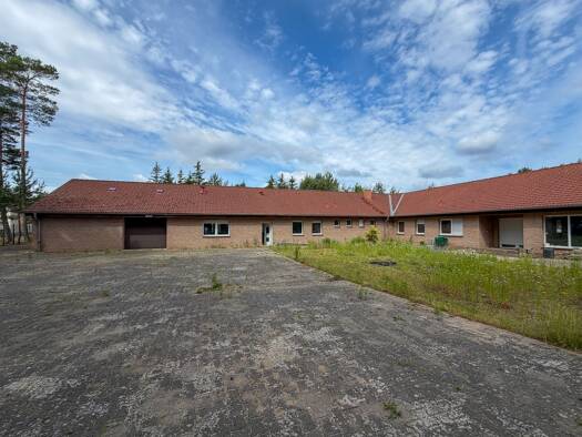 Bürogebäude zum Kauf 540.000 € 450 m² Bürofläche Borkheide 14822