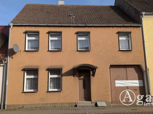 Reihenmittelhaus zum Kauf 85.000 € 6 Zimmer 135 m² 324 m² Grundstück Görzke 14828