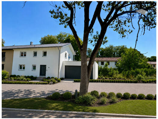 Mehrfamilienhaus zum Kauf - Erstbezug als Kapitalanlage geeignet 870.000 € 5 Zimmer 242 m² 682 m² Grundstück Stadtbergen Stadtbergen 86391