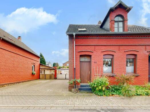 Doppelhaushälfte zum Kauf 275.000 € 2 Zimmer 74 m² 582 m² Grundstück Heißen-Fulerum Mülheim an der Ruhr 45472