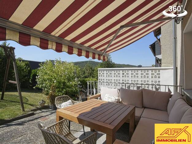 Reihenmittelhaus zum Kauf 229.000 € 4 Zimmer 90 m² 203 m² Grundstück Arnsberg Arnsberg 59821