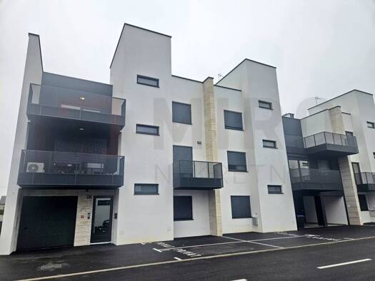 Wohnung zum Kauf 310.000 € 3 Zimmer 61 m² 2. Geschoss Blato, Novi Zagreb - Zapad Blato