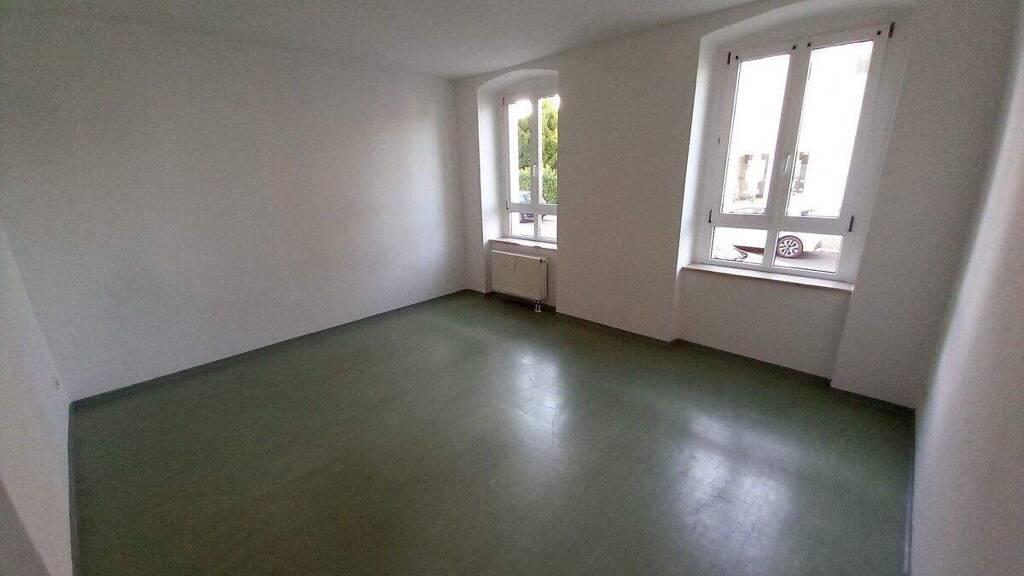 Studio zur Miete 460 € 3 Zimmer 86 m² EG Dr.-Külz-Straße 47a Meerane 08393