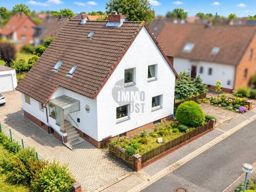 Einfamilienhaus zum Kauf 6 Zimmer 132 m² 719 m² Grundstück Woltorf Peine 31224