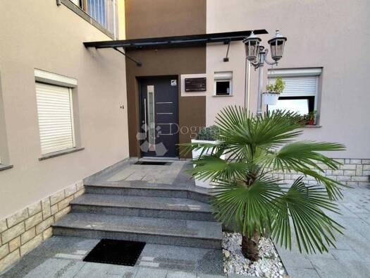 Einfamilienhaus zum Kauf 1.999.000 € 14 Zimmer 600 m² Gregovica, Pula Pula 52100