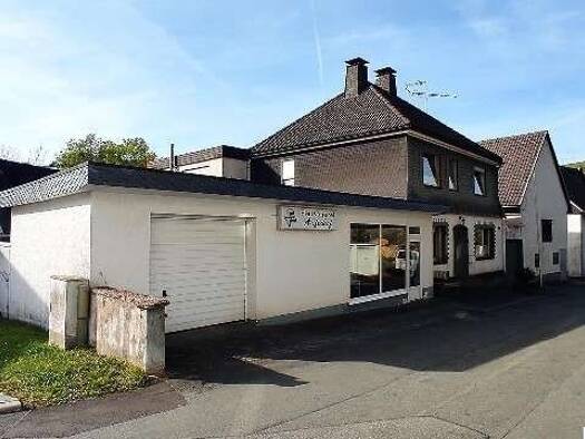 Mehrfamilienhaus zum Kauf 220.000 € 10 Zimmer 174 m² 828 m² Grundstück Deifeld Medebach-Ortsteil 59964