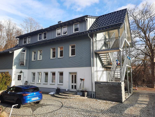 Wohnung zur Miete 972,30 € 3 Zimmer 92,6 m²<br/>Wohnfläche EG<br/>Geschoss ab sofort<br/>Verfügbarkeit Heinrichtsbach 48 Zella-Mehlis 98544