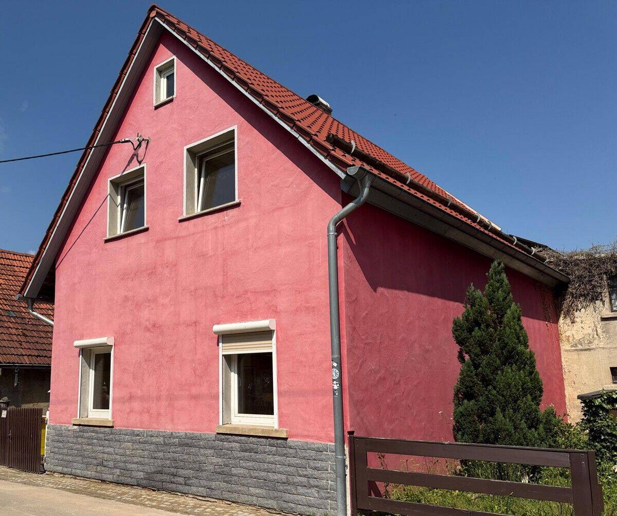 House in Bad Klosterlausnitz, Germany listed at €69,900