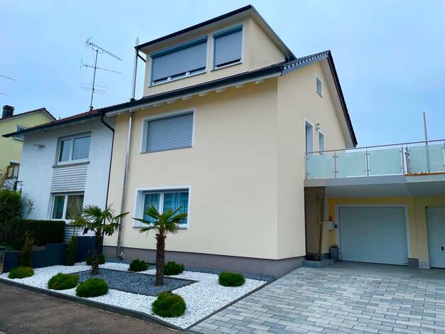 Haus zum Kauf provisionsfrei 639.000 € 7 Zimmer 152 m² 263 m² Grundstück Singen (Hohentwiel) 78224