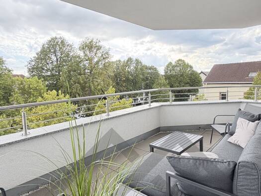 Wohnung zur Miete 1.100 € 3 Zimmer 79,7 m² 3. Geschoss Homburg Homburg 66424
