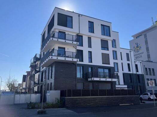 Wohnung zur Miete 1.370 € 3 Zimmer 85,6 m² 1. Geschoss frei ab 01.03.2026 Mainz-Kastel Wiesbaden / Mainz-Kastel 55252