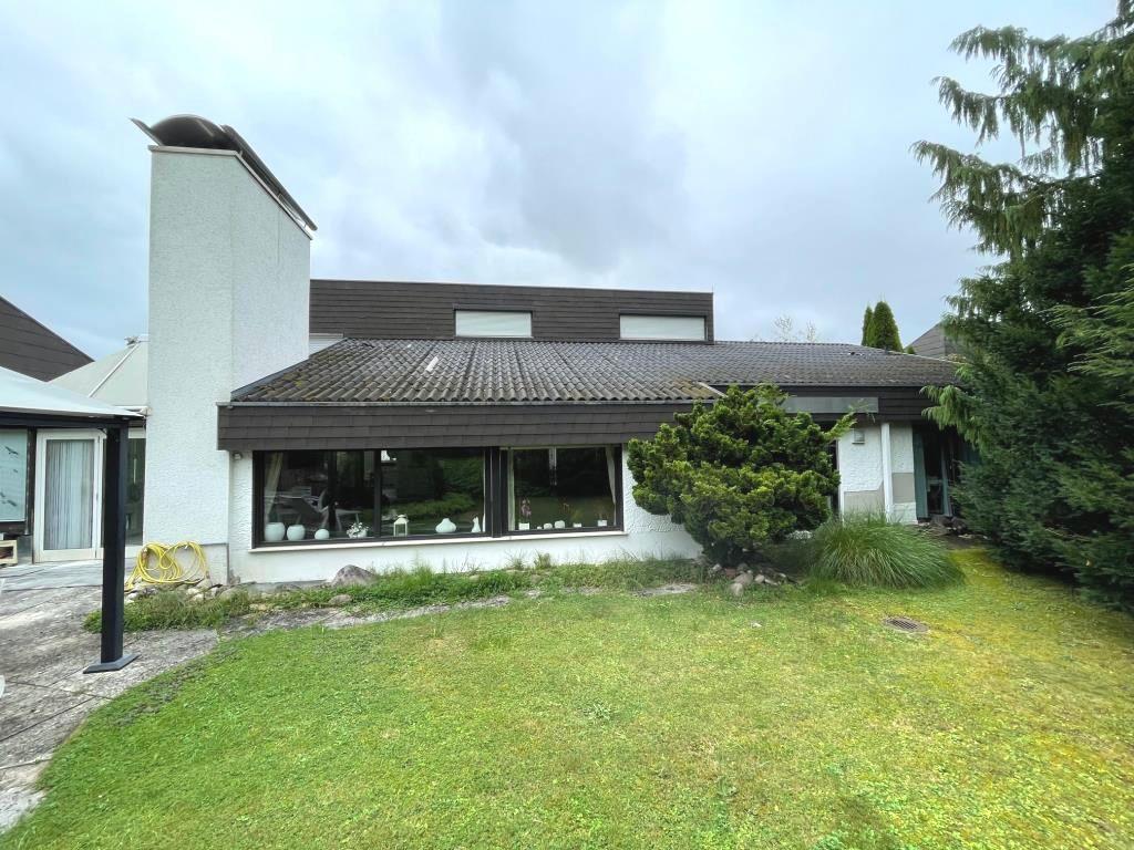 Einfamilienhaus zum Kauf 590.000 € 7 Zimmer 203 m²<br/>Wohnfläche 775 m²<br/>Grundstück Donzdorf Donzdorf 73072