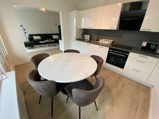 Wohnung zur Miete 923 € 1 Zimmer 60 m² Geschoss 1/4 frei ab sofort Pempelfort Düsseldorf 40477
