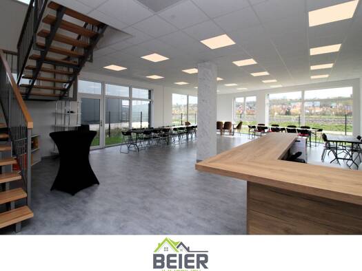 Bürogebäude zur Miete 2.100 € 5 Zimmer 266,5 m² Bürofläche Lehrberg 91611