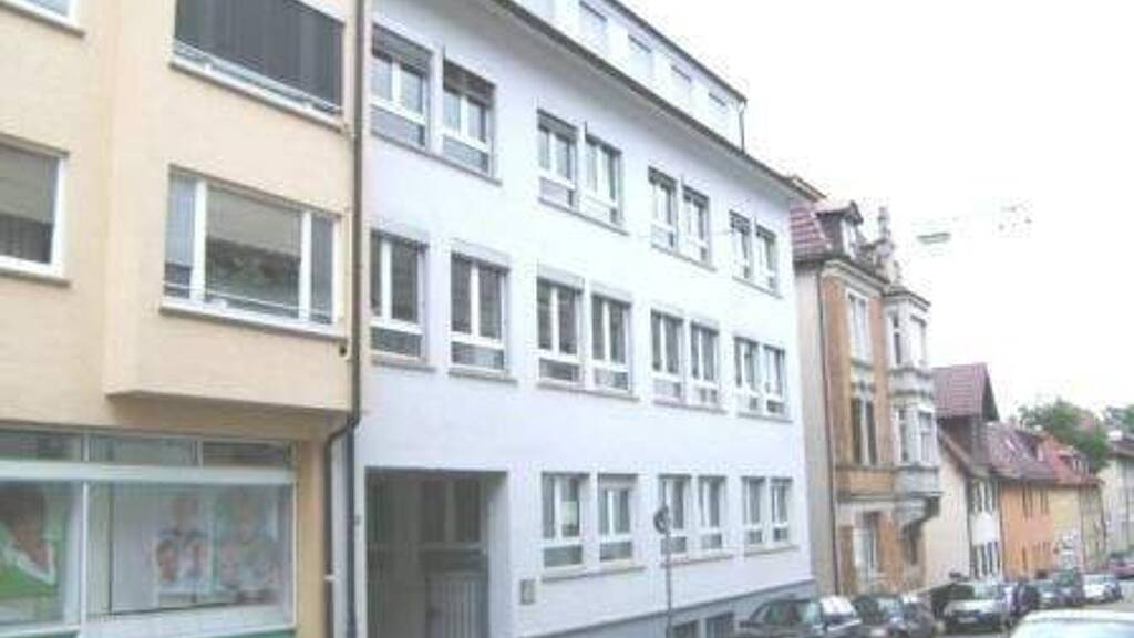 Büro zur Miete 300 € Zuffenhausen Stuttgart 70435