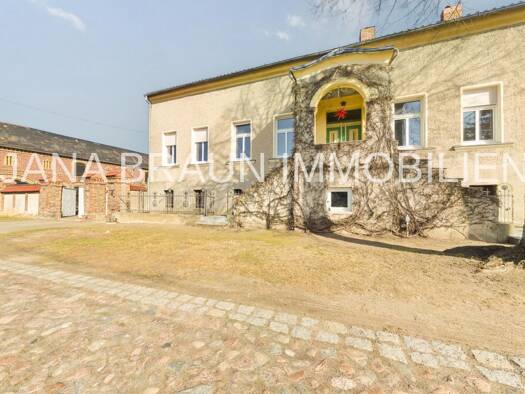 Mehrfamilienhaus zum Kauf 440.000 € 7 Zimmer 189,4 m² 6.750 m² Grundstück Danewitz Biesenthal 16359