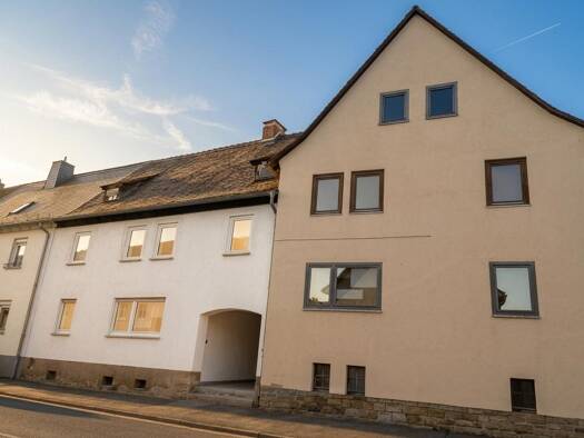 Reihenhaus zum Kauf provisionsfrei 110.000 € 9 Zimmer 240 m² Cornberg Cornberg 36219