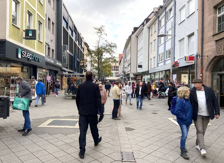 Ladenfläche zur Miete 177 m²<br/>Verkaufsfläche ab 60 m²<br/>Teilbarkeit Breite Gasse Lorenz Nürnberg 90402