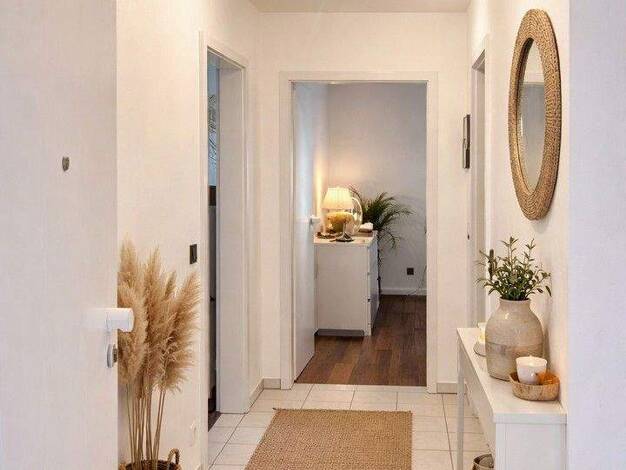 Wohnung zur Miete 815 € 2 Zimmer 71 m² 2. Geschoss frei ab sofort Hohlerstraße 18B Dieringhausen Gummersbach 51645