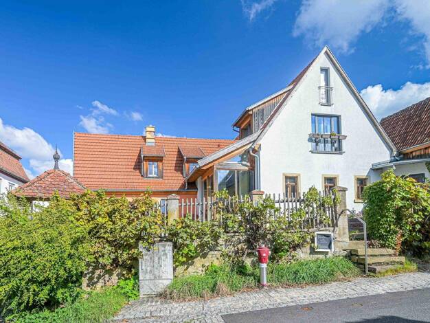 Einfamilienhaus zum Kauf 6 Zimmer 311 m² 1.380 m² Grundstück Binsfeld Arnstein 97450