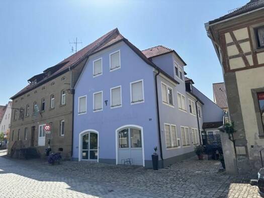 Haus zum Kauf 345.000 € 145 m² 172 m² Grundstück Abtswind 97355