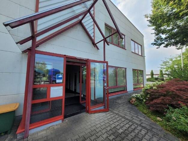 Halle/Industriefläche zum Kauf 2.300.000 € 1.289,8 m² Lagerfläche Lockwitz Ortsamtsbereich Prohlis 01237