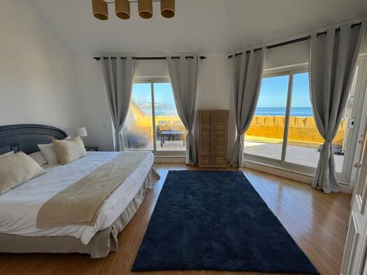 Penthouse zur Miete provisionsfrei 3.000 € 7 Zimmer 3. Geschoss frei ab sofort San Roque 11310