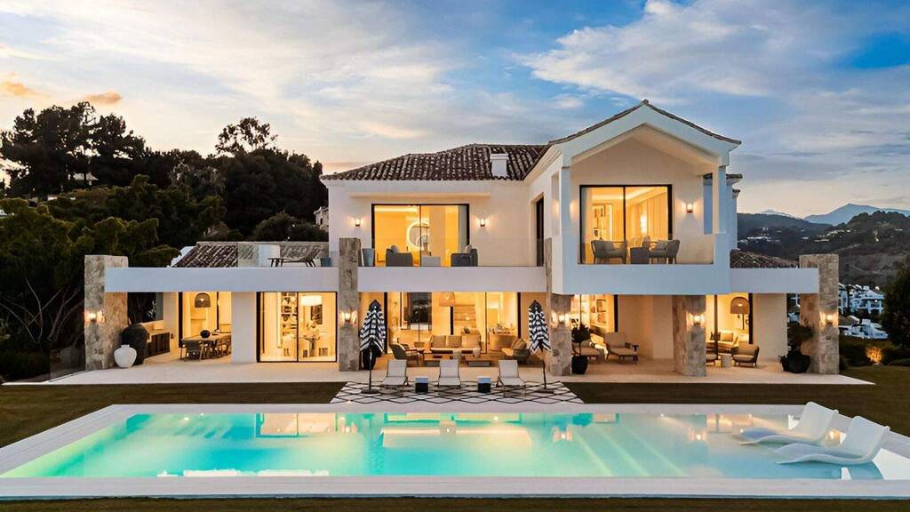 Haus zum Kauf 10.900.000 € 958 m² 3.631 m² Grundstück Benahavís 29679