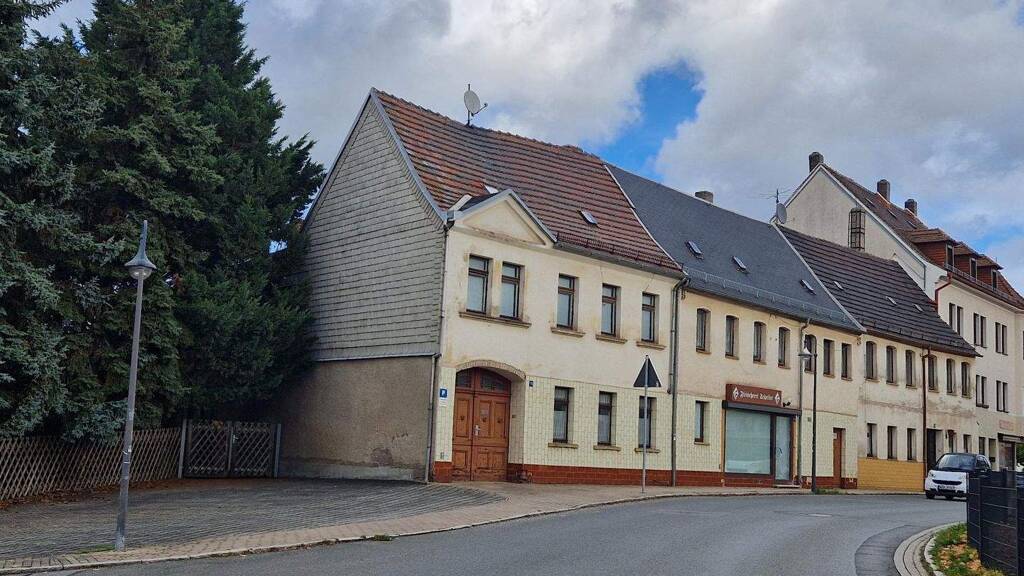 Immobilie zum Kauf 159.000 € 1 Zimmer 180 m² 1.443 m² Grundstück frei ab sofort Werdau 08412