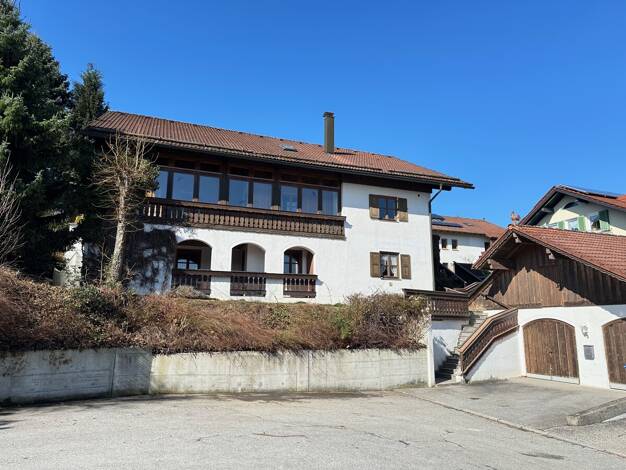 Haus zum Kauf 659.000 € 7 Zimmer 260 m² 875 m² Grundstück Mietraching Deggendorf 94469