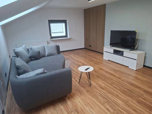 Wohnung zur Miete auf Zeit 950 € 2 Zimmer 60 m² frei ab sofort Lindenweg Kochendorf Bad Friedrichshall 74177