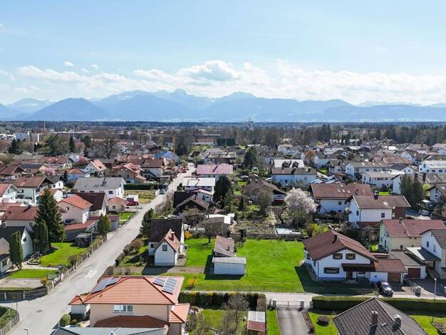 Einfamilienhaus zur Miete - Erstbezug 3.550 € 6 Zimmer 180 m² 553 m² Grundstück frei ab 15.06.2026 Kolbermoor 83059