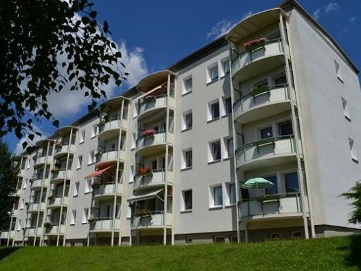 Wohnung zur Miete 450 € 4 Zimmer 70,4 m² 2. Geschoss Dr.-Theodor-Neubauer-Straße 16 Bieblach Gera 07546