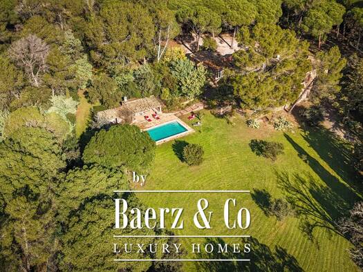 Villa zum Kauf 2.200.000 € 300 m² 10.000 m² Grundstück Centre ville saint-raphael 83700