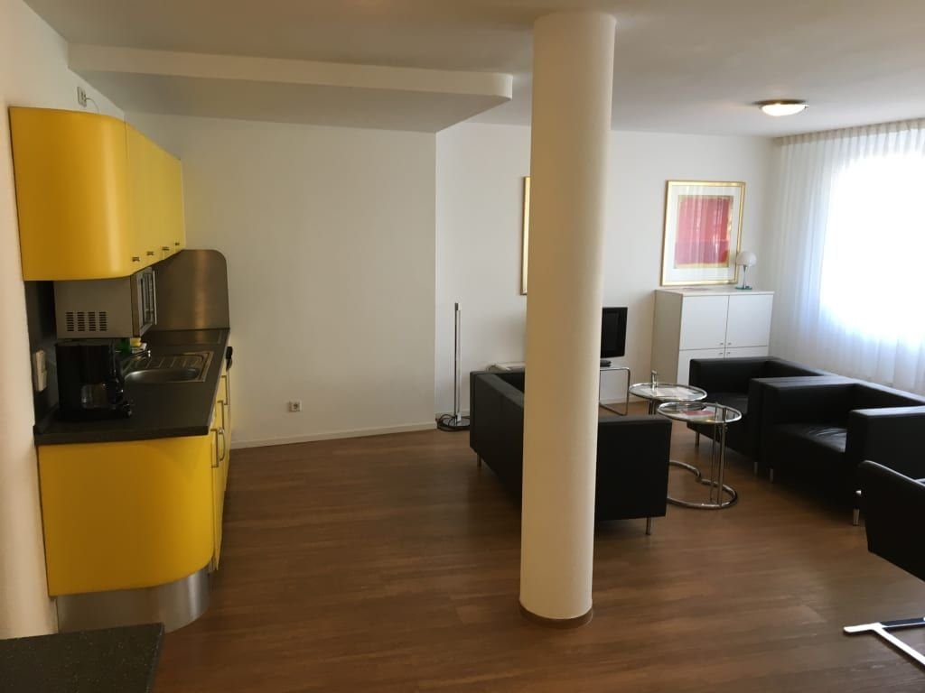 Wohnung zur Miete Wohnen auf Zeit 2.750 € 3 Zimmer 70 m²<br/>Wohnfläche 13.02.2025<br/>Verfügbarkeit Badensche Straße Wilmersdorf Berlin 10715