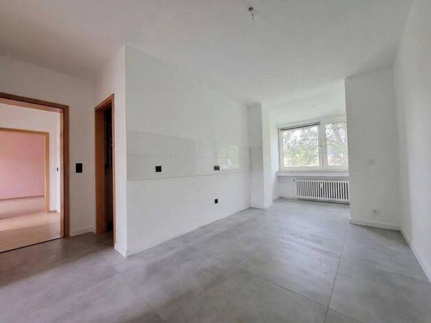 Wohnung zur Miete 1.033 € 4,5 Zimmer 98 m² 2. Geschoss Gleisstr. 36 Dellwig Essen 45357