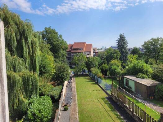 Reihenmittelhaus zum Kauf 269.000 € 5 Zimmer 146 m² 550 m² Grundstück frei ab sofort Düren 52355