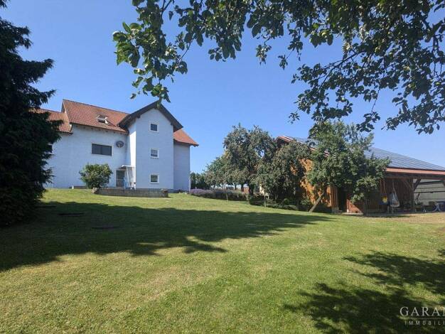Mehrfamilienhaus zum Kauf 990.000 € 9 Zimmer 309 m² 2.680 m² Grundstück Baiern Lappersdorf 93138