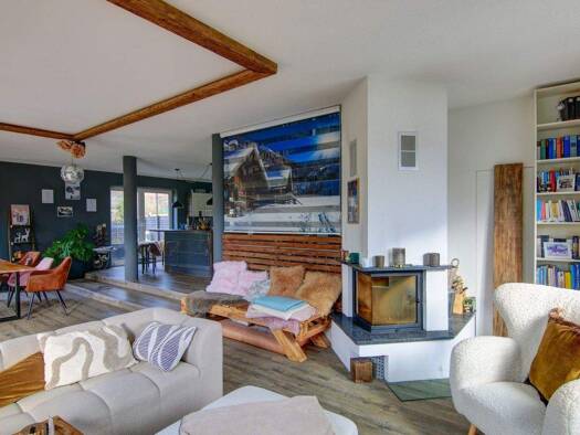 Einfamilienhaus zum Kauf 538.000 € 6 Zimmer 246 m² 768 m² Grundstück frei ab 01.03.2026 Pößneck,Stadt Pößneck 07381