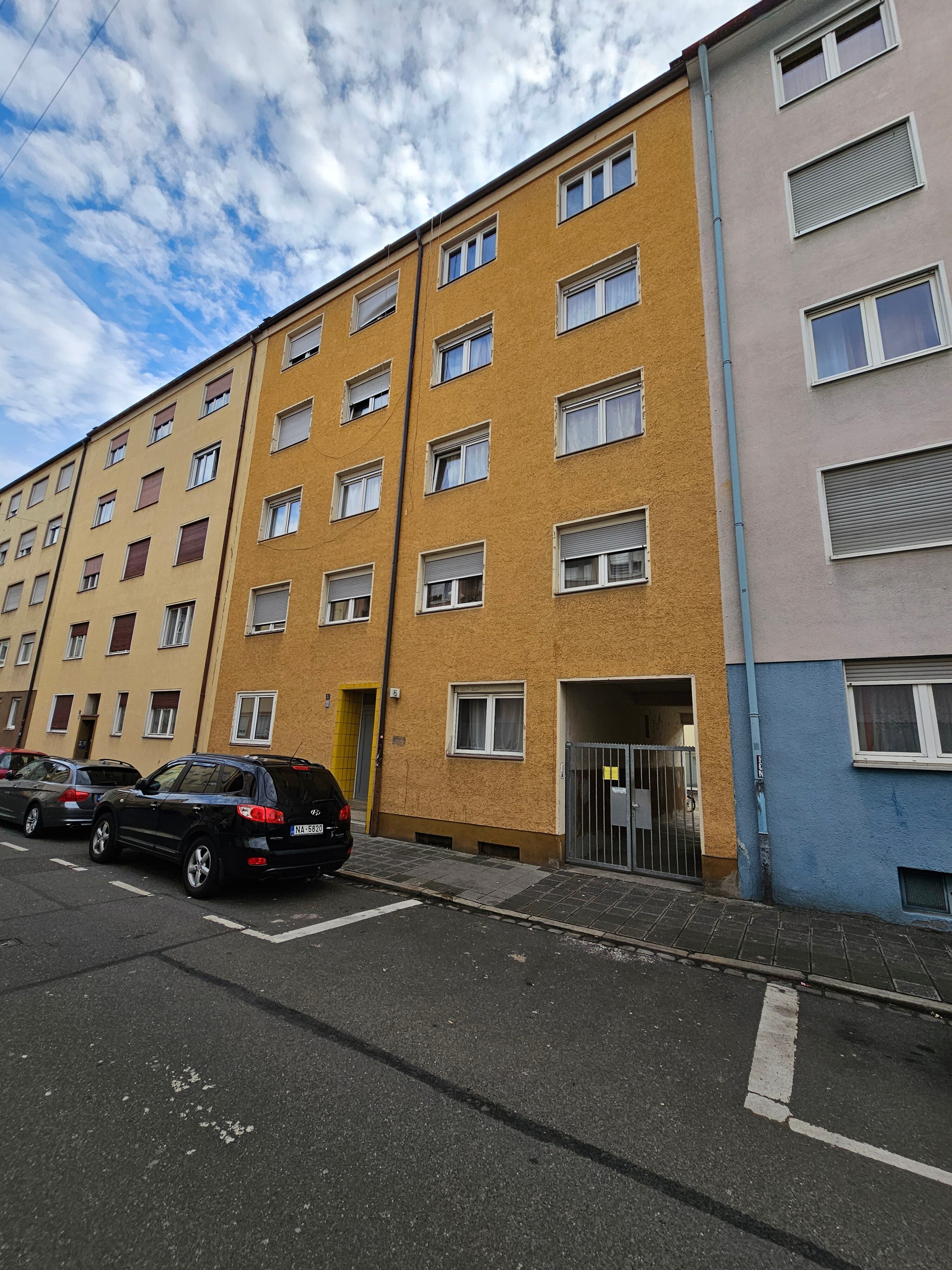 Wohnung zum Kauf 290.000 € 4 Zimmer 117 m²<br/>Wohnfläche 2.<br/>Geschoss Steinbühl Nürnberg 90443