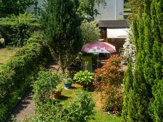 Reihenmittelhaus zum Kauf 259.000 € 4,5 Zimmer 90 m² 220 m² Grundstück Amberg Amberg 92224