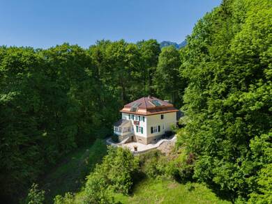 Haus zum Kauf 3.200.000 € 7 Zimmer 301 m² 4.350 m² Grundstück frei ab sofort Brannenburg Brannenburg 83098