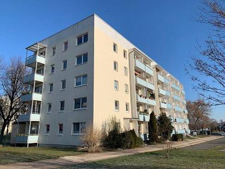 Wohnung zur Miete 431 € 3 Zimmer 61,1 m² 3. Geschoss frei ab 19.06.2025 Ulan-Bator-Str. 74 Moskauer Platz Erfurt 99091