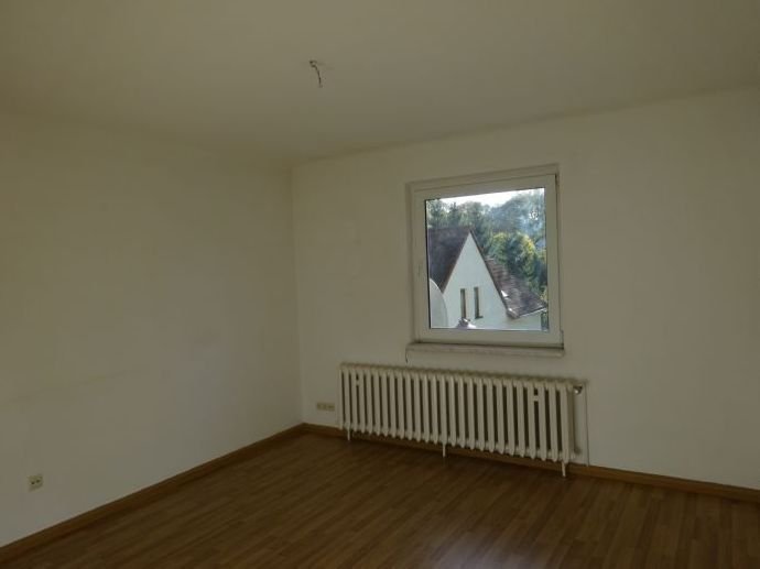 Wohnung zur Miete 550 € 4 Zimmer 89 m²<br/>Wohnfläche 2.<br/>Geschoss Georgenthal Georgenthal 99887