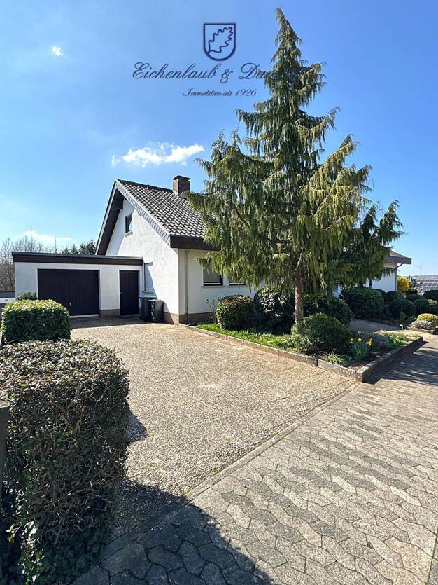 Einfamilienhaus zum Kauf 490.000 € 10 Zimmer 303 m² 725 m² Grundstück Weiherstraße 19 Riegelsberg Riegelsberg 66292