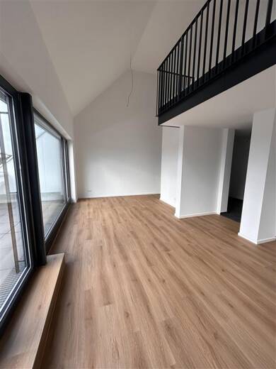 Wohnung zur Miete 1.428 € 3 Zimmer 102 m² 3. Geschoss frei ab 01.07.2025 Bachstraße 6 Zirndorf Zirndorf 90513