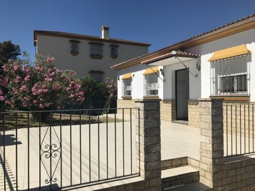 Einfamilienhaus zum Kauf 215.000 € 3 Zimmer 175 m² 612 m² Grundstück Castilblanco de los Arroyos 41230