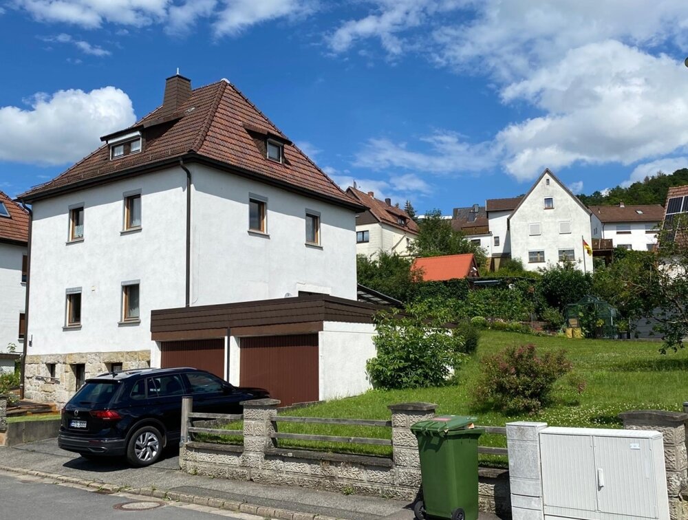 Einfamilienhaus zum Kauf 235.000 € 910 m²<br/>Grundstück Mönchröden Rödental / Mönchröden 96472